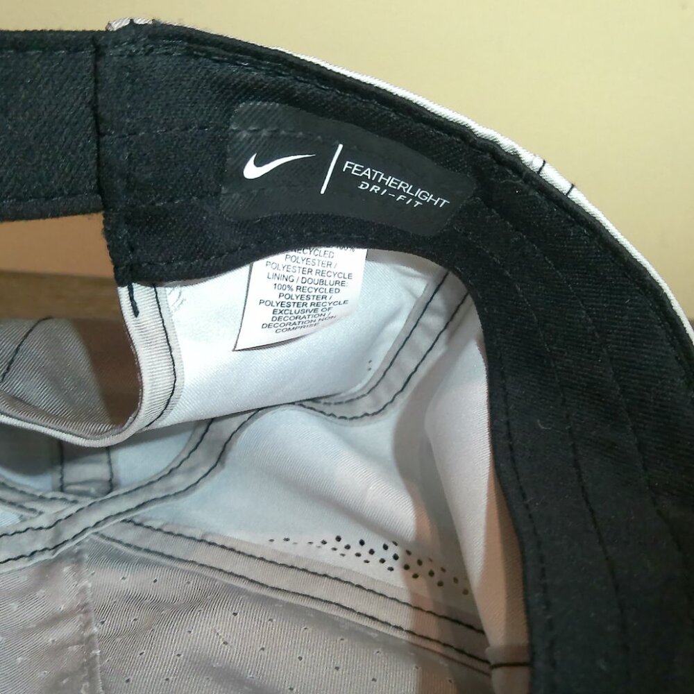 Nike Featherlight Dri-FIT Running Hat 'Move to Zero' Gray Black Reflective Logo - Picture 7 of 7